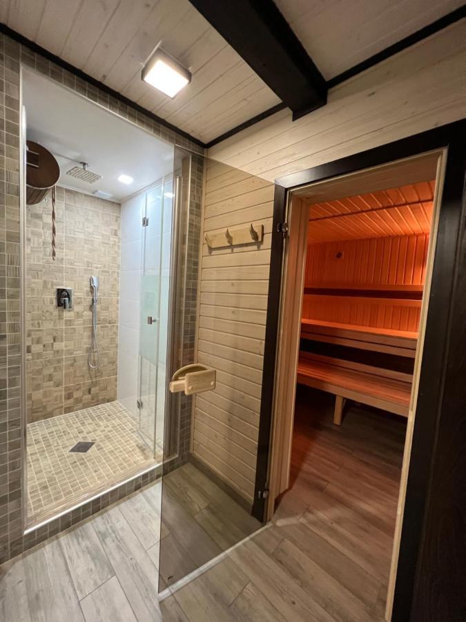 Villa Family House Truskavets Modrychi Bagian luar foto